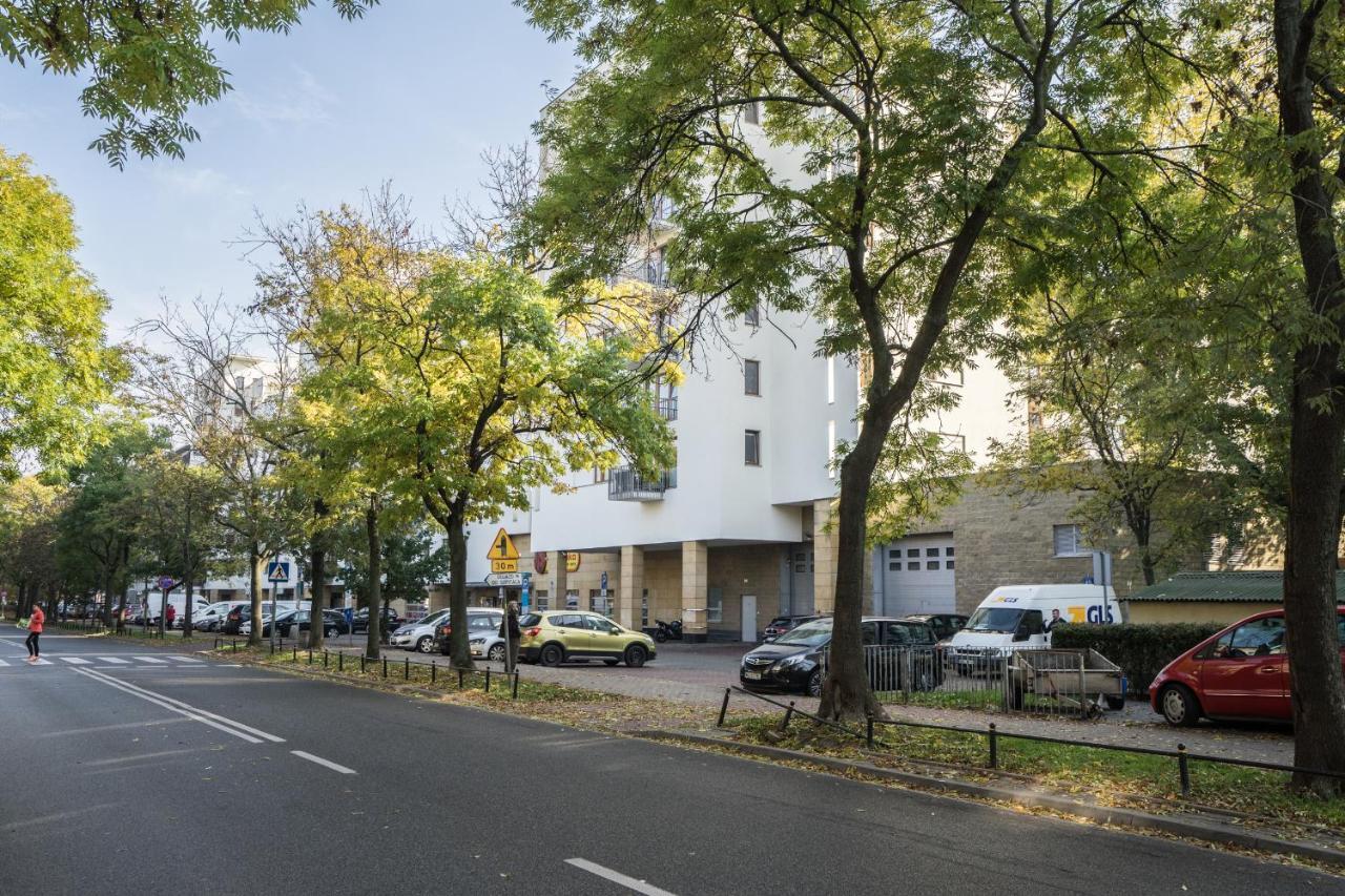 Saskasummer Varsovia Exterior foto